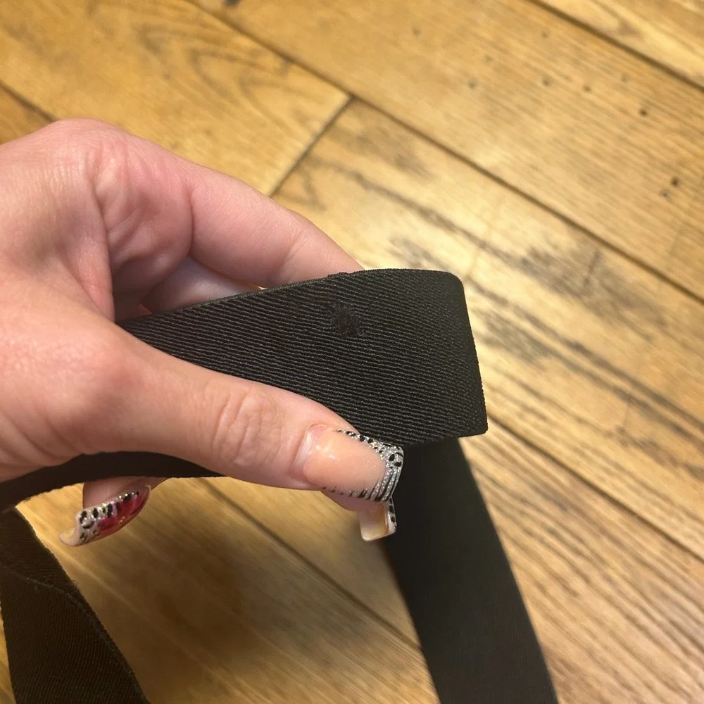 Nike elastic spot